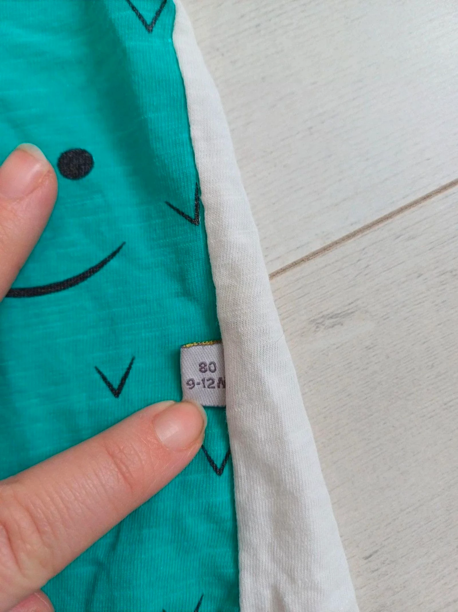 T-shirt branco cactos 🌵 12 meses – photo 2